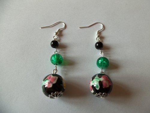 Boucles d'oreilles c&eacute;ramique noires