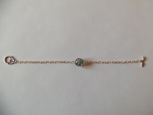 Bracelet chaine perle fleurie verte