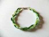 Bracelet tresse camaïeu de vert et blanc