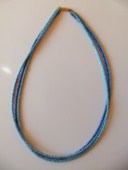 Collier à 3 fils camaïeu de bleu